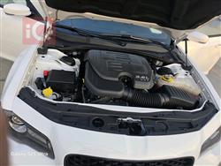 کرایسلەر 300